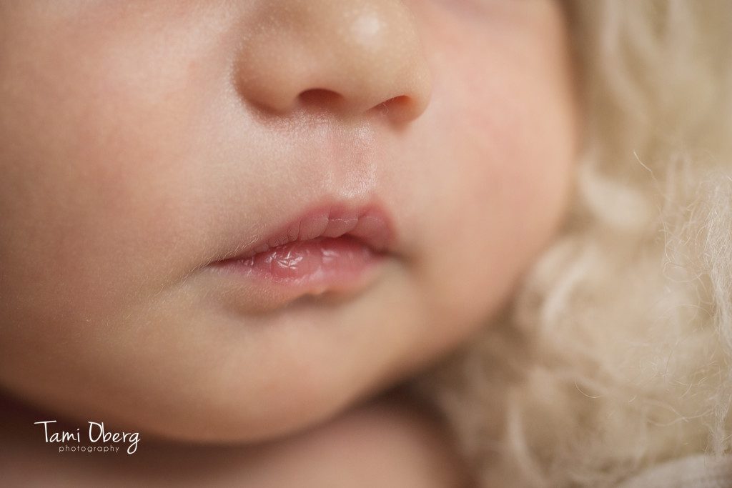 tiny baby lips