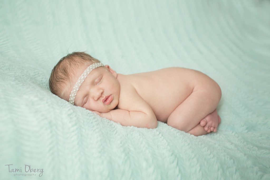blonde baby girl with headband 