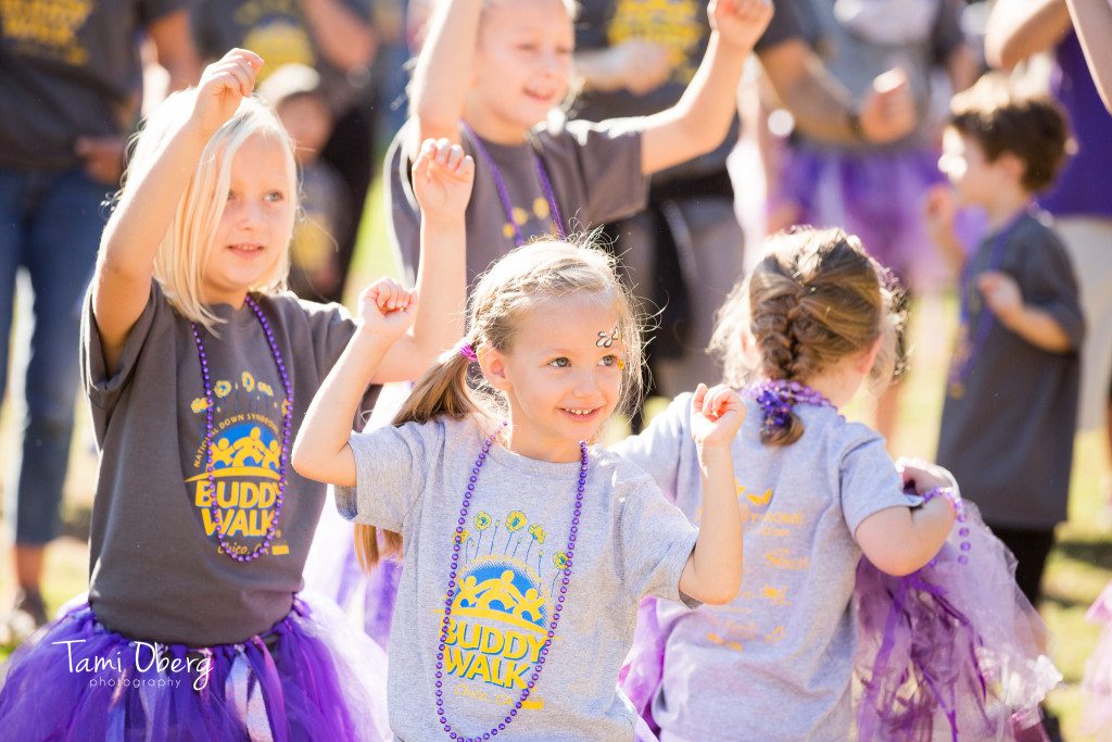 lifestyle photography children dancing