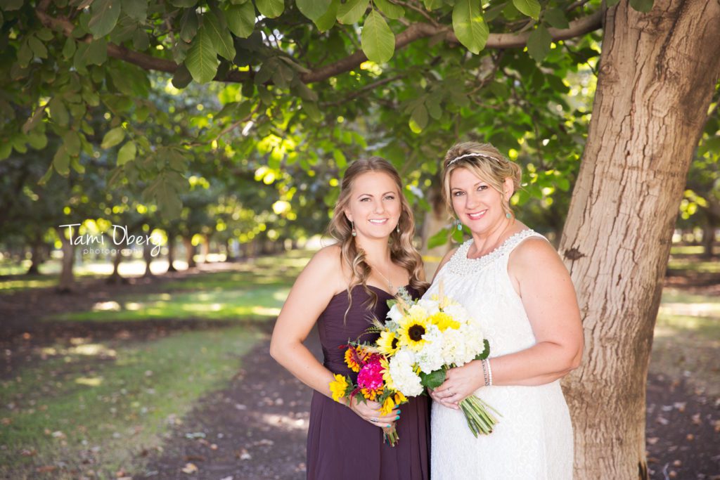 bride and her daugther